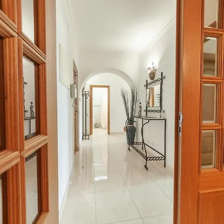 C08 - Apartamento Felicidade In Ferragudo * Ferragudo (Faro)